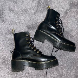 Dr. martens Leona Boots